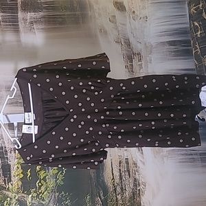 New with tags! Caren Sport Womens 2X brown polka dot dressy top